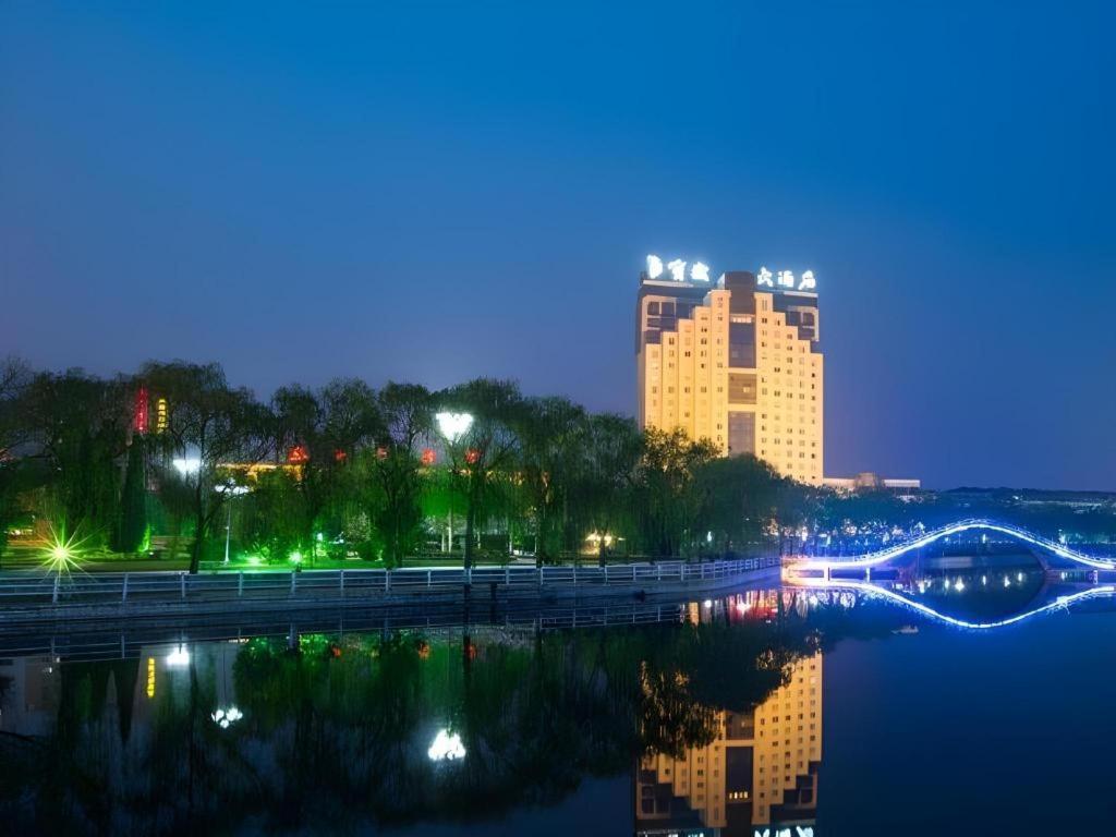 フェイチェン ブロッサム ホテル Feicheng エクステリア 写真
